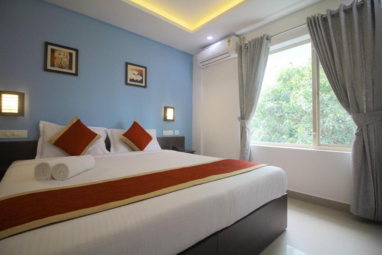 Hotel North Centre Kochi Zewnętrze zdjęcie