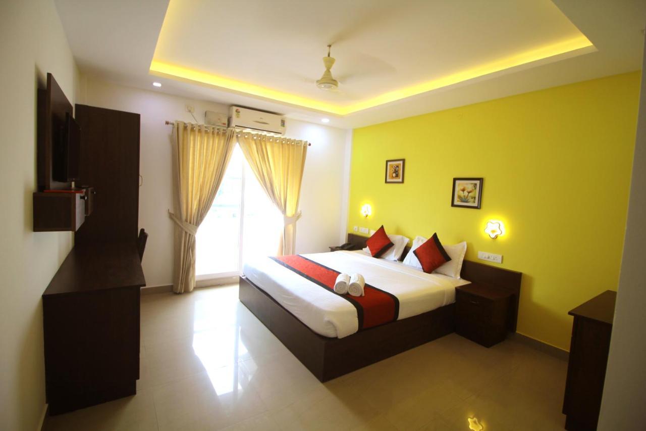 Hotel North Centre Kochi Zewnętrze zdjęcie