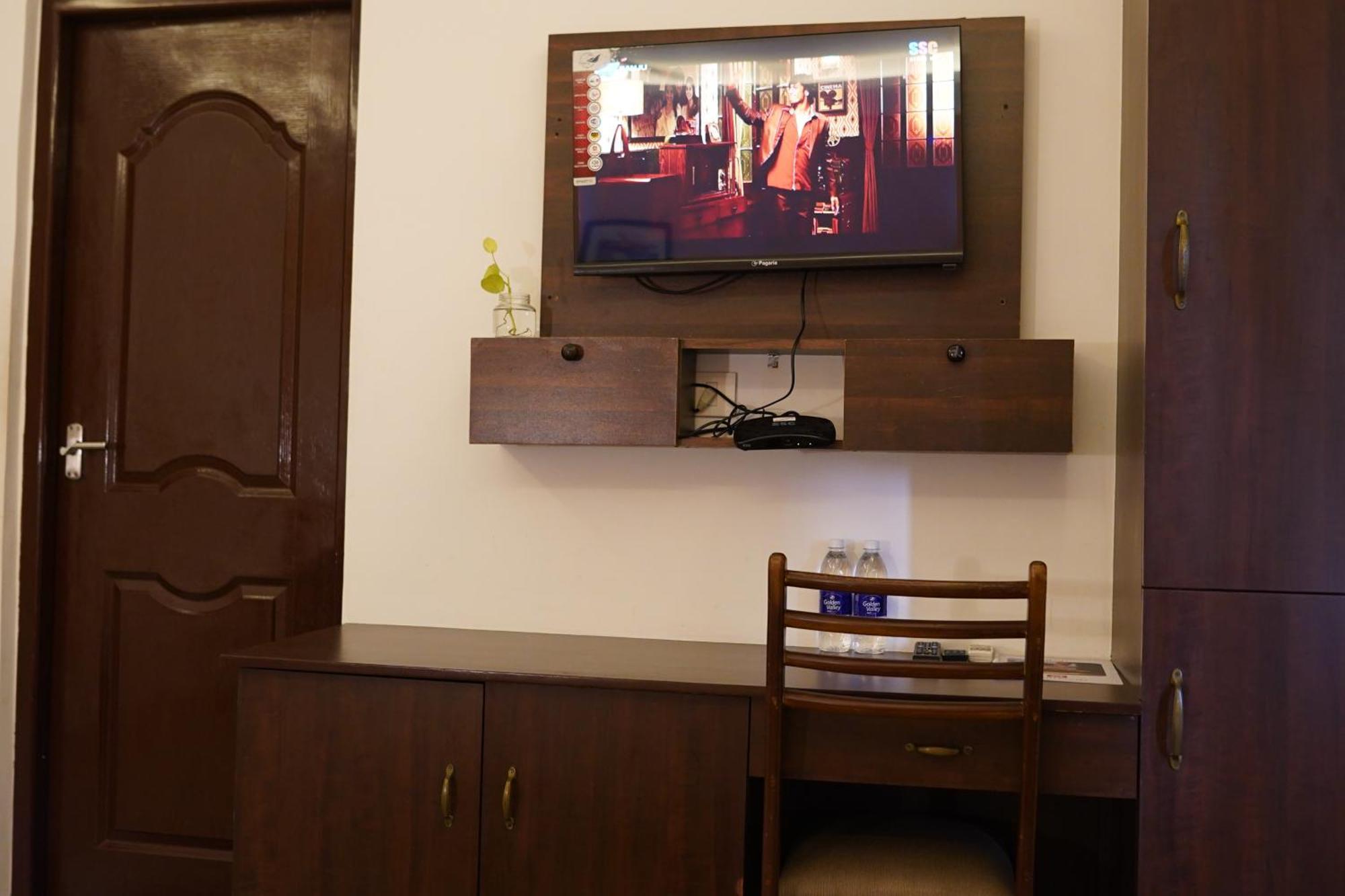 Hotel North Centre Kochi Zewnętrze zdjęcie